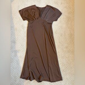 Elegant Brown V-Neck Dress